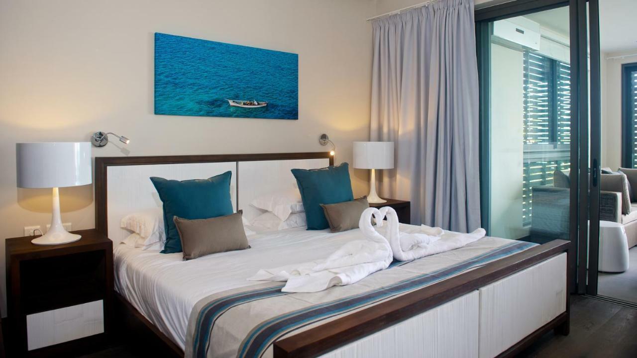 Esplanade By Horizon Holidays Tamarin Exterior photo